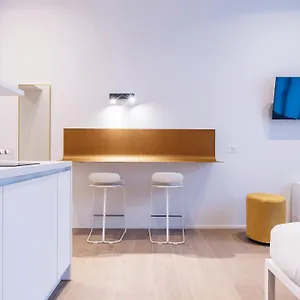 https://easyhomes-city-centre-suites.it-lombardy.com